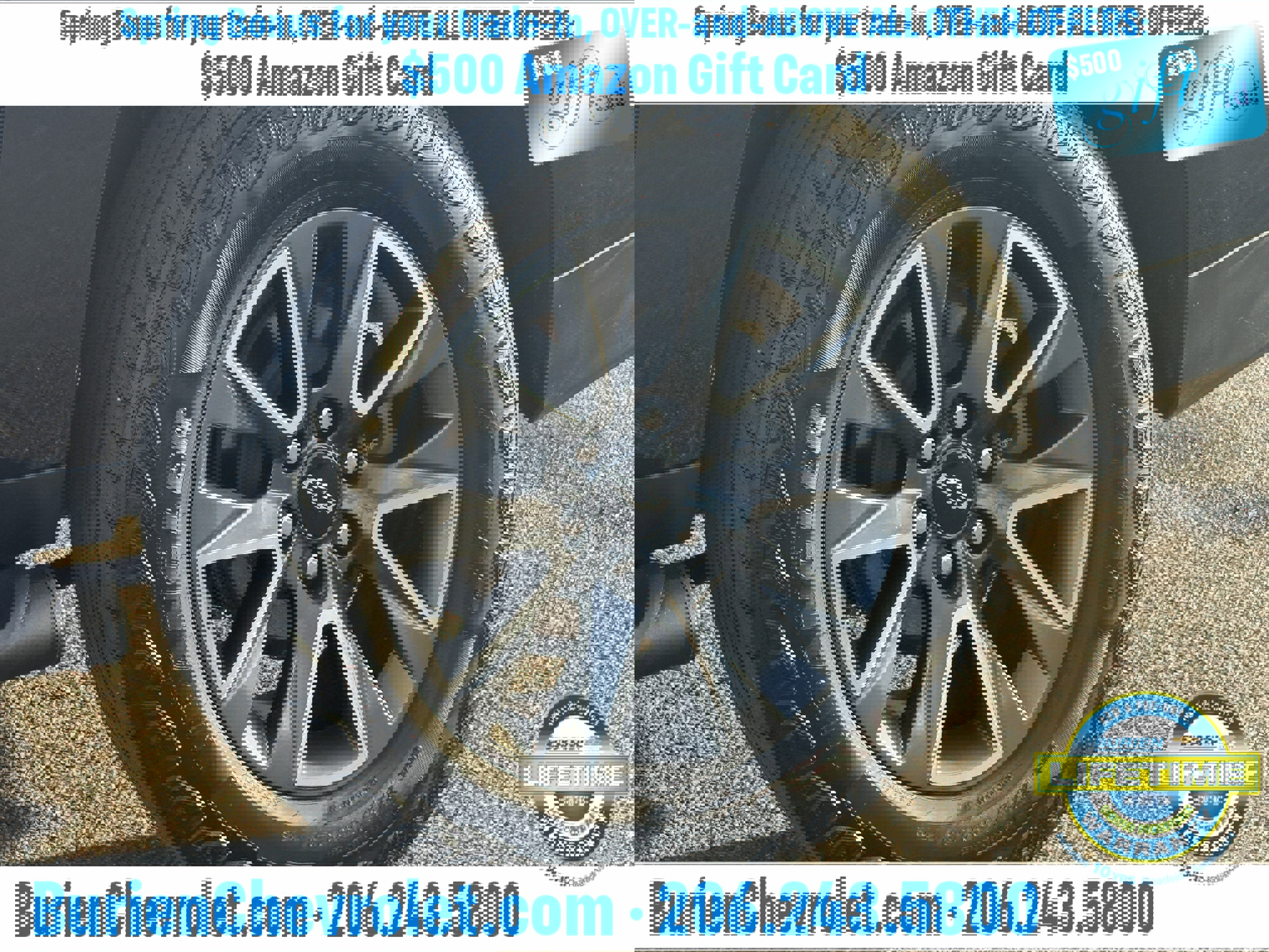 Used 2023 Chevrolet Suburban Z71 image 30