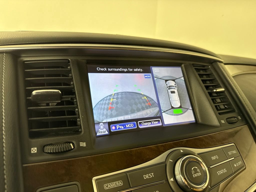 Used 2016 INFINITI QX80 4WD w/ Signature Edition Package image 20