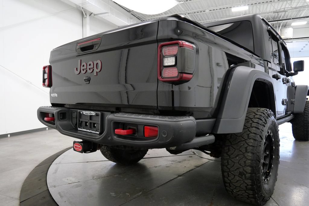 Used 2020 Jeep Gladiator Rubicon w/ Dual Top Group AWD/4WD image 37