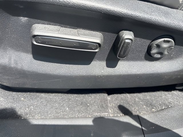 Used 2019 Honda CR-V EX-L image 17