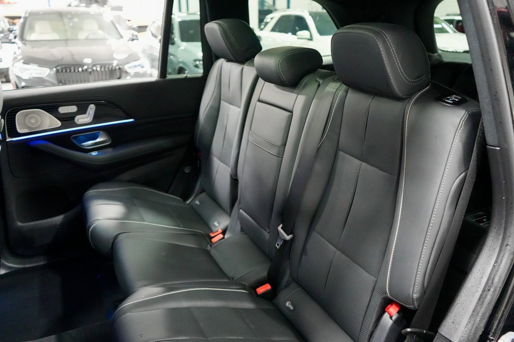 Used 2024 Mercedes-Benz GLS 580 4MATIC image 18