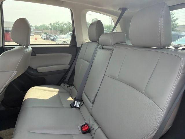 Used 2016 Subaru Forester 2.5i Limited AWD/4WD image 22