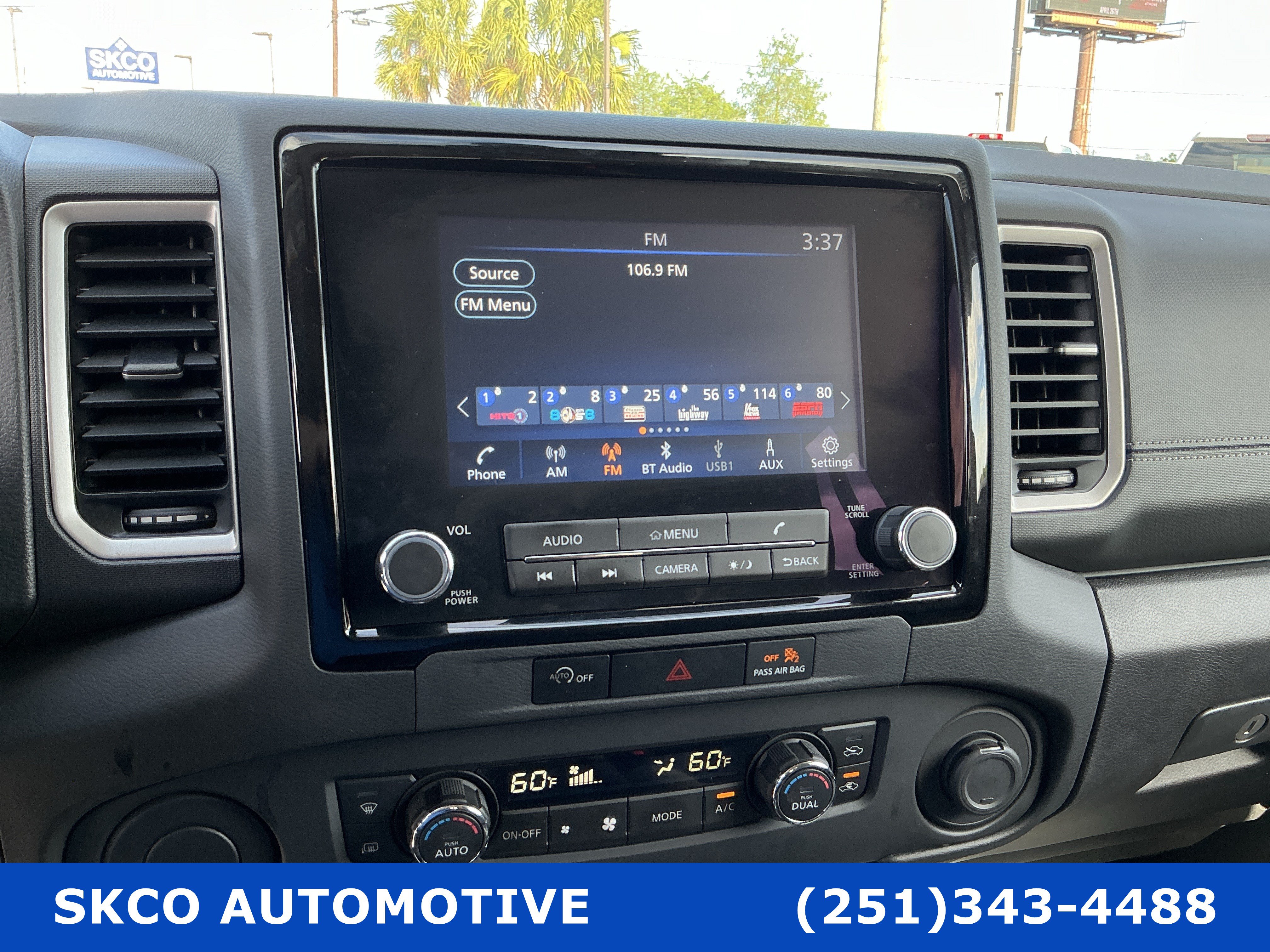 Used 2024 Nissan Frontier SV w/ SV Convenience Package RWD image 16