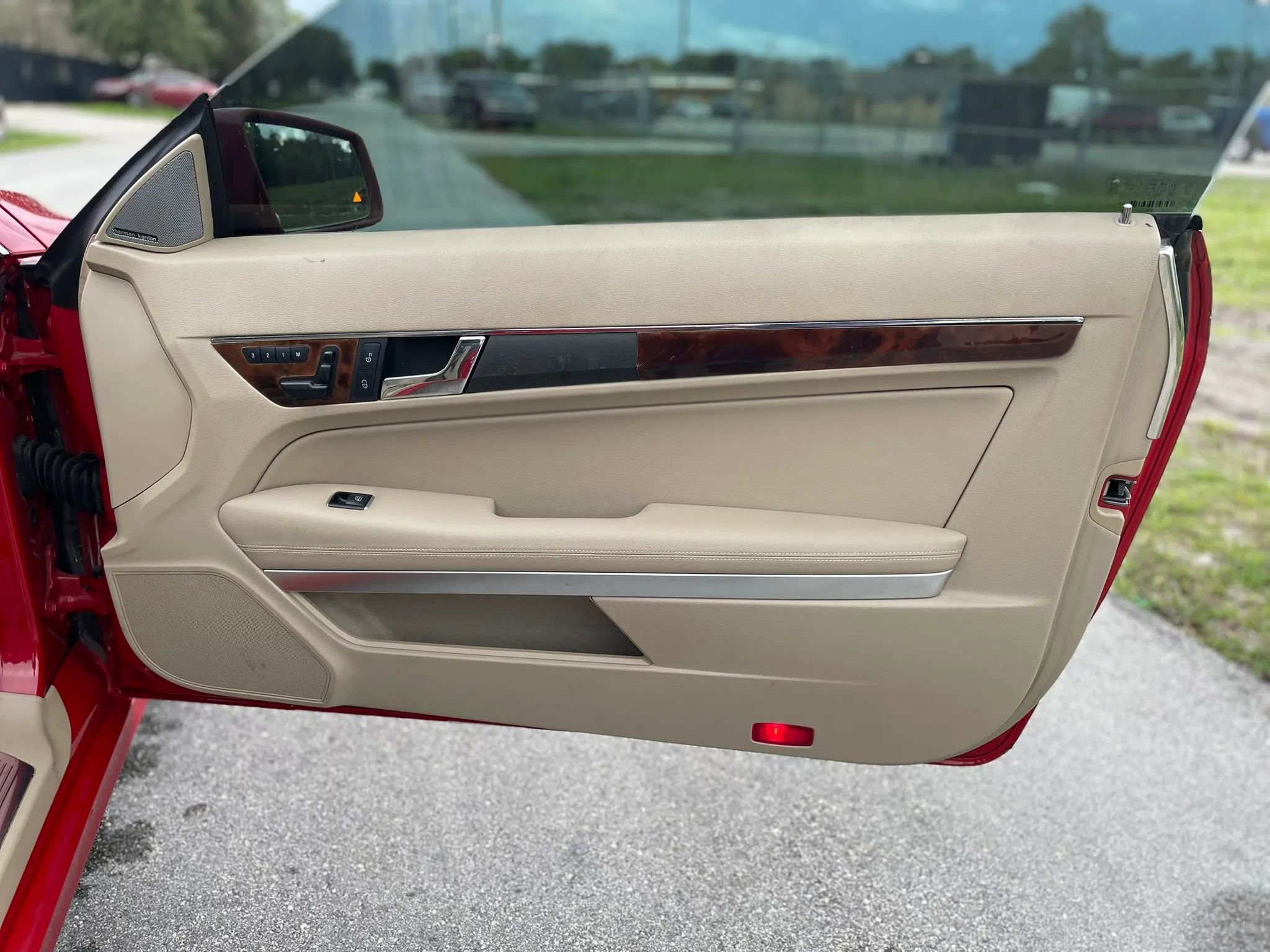 Used 2013 Mercedes-Benz E 350 Coupe image 30