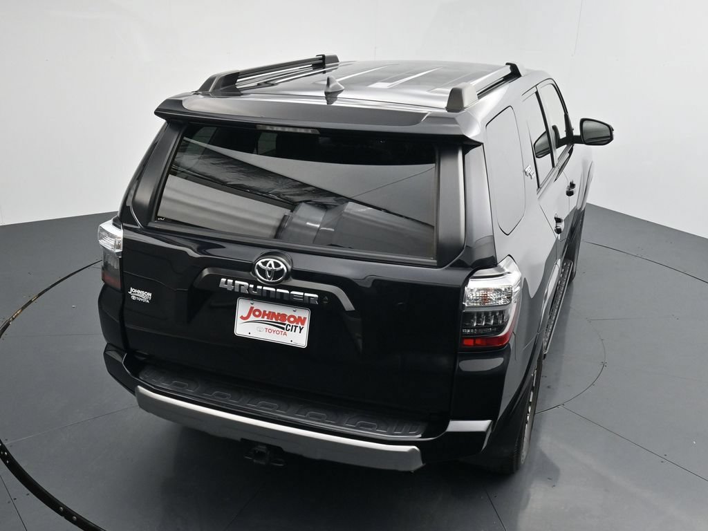 Used 2023 Toyota 4Runner TRD Off-Road Premium AWD/4WD image 33