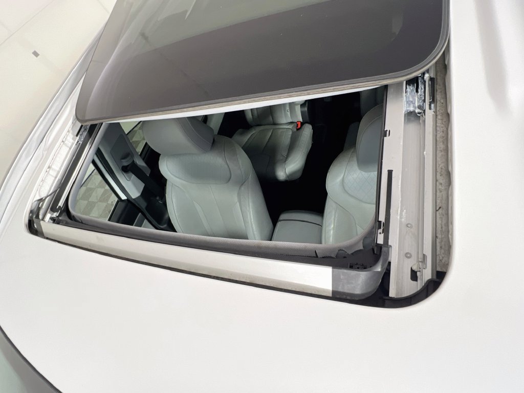 Used 2020 Hyundai Palisade SEL w/ Premium Package FWD image 21