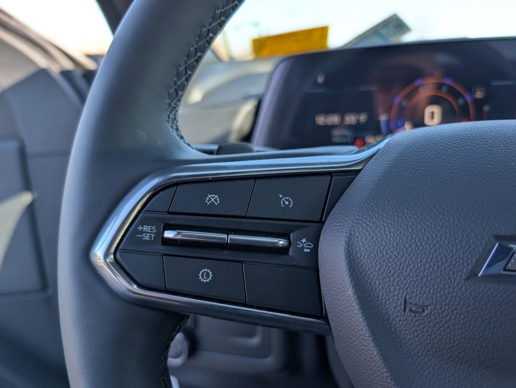 Used 2026 Chevrolet Suburban Z71 w/ Comfort Package image 13