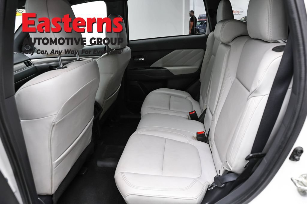 Used 2020 Mitsubishi Outlander SEL AWD/4WD image 20
