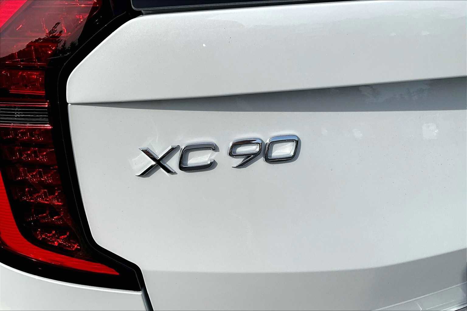 New 2026 Volvo XC90 B6 Ultra w/ Protection Package Premier AWD/4WD image 6