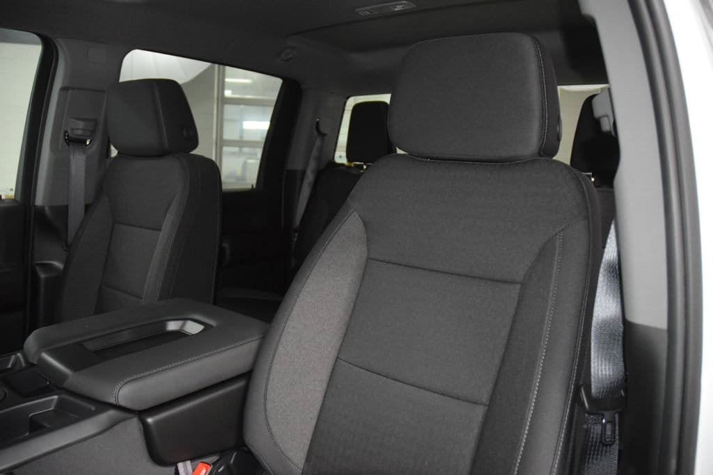 New 2026 Chevrolet Silverado 2500 Custom w/ Custom Value Package AWD/4WD image 44