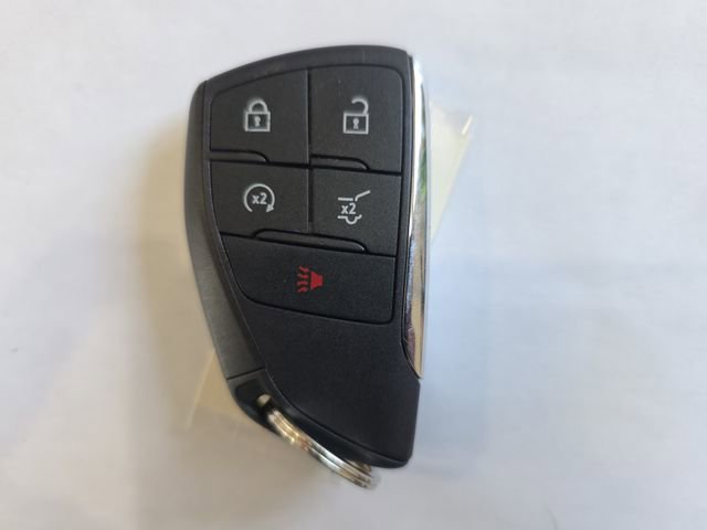 Used 2025 Chevrolet Equinox RS w/ Safety and Technology Package AWD/4WD image 32
