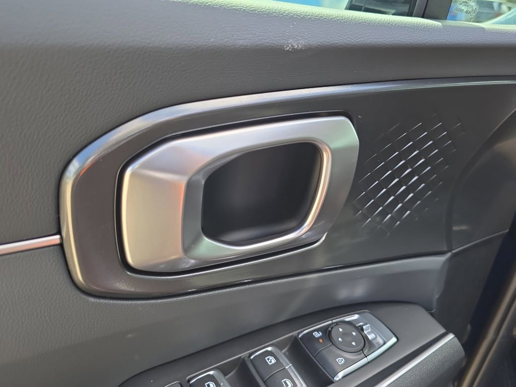 New 2026 Kia Sorento S FWD image 18