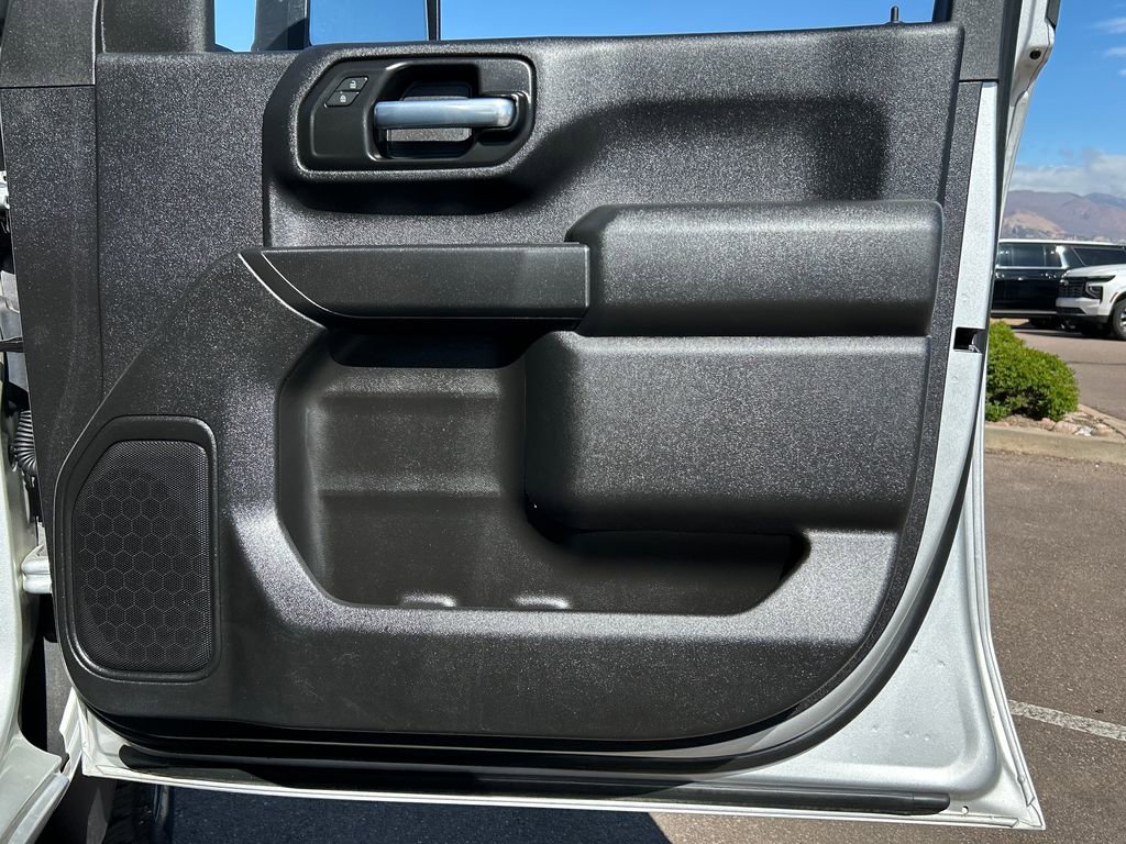 Used 2020 Chevrolet Silverado 2500 Custom w/ Custom Value Package AWD/4WD image 30