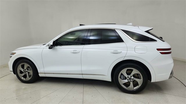 Used 2026 Genesis GV70 2.5T Select image 4