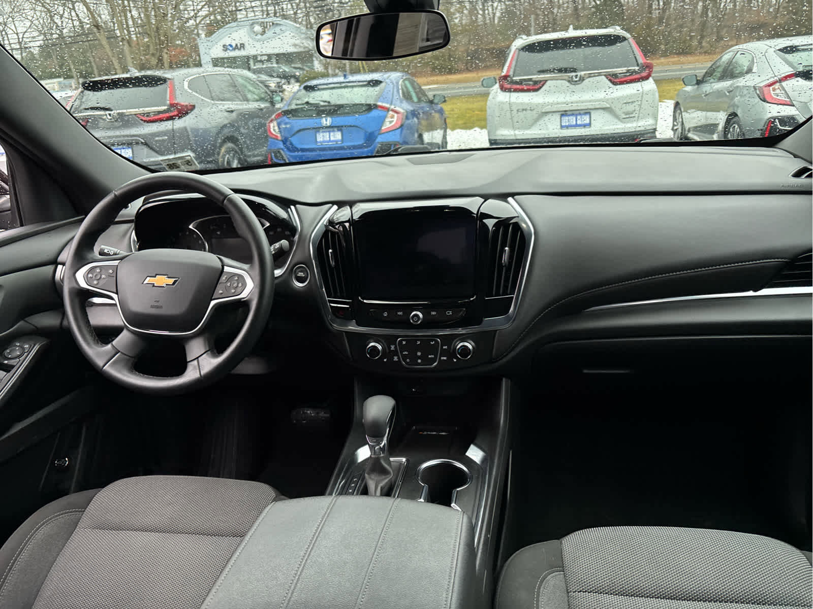 Used 2023 Chevrolet Traverse LT image 32