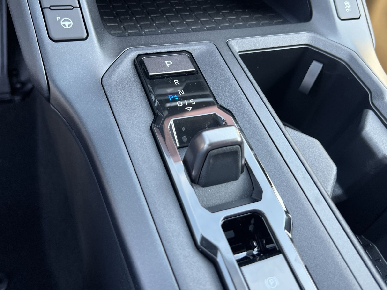 New 2026 Toyota RAV4 XSE AWD/4WD image 17