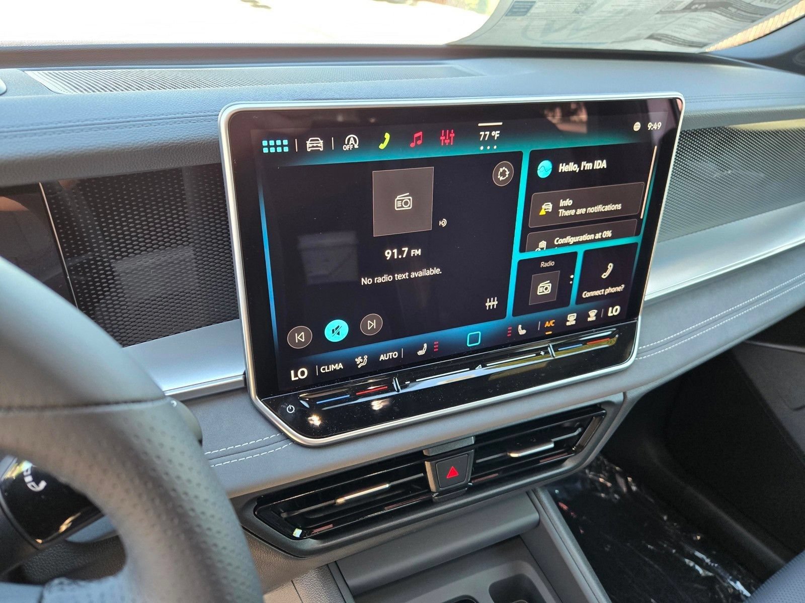 New 2026 Volkswagen Tiguan SE R-Line AWD/4WD image 14