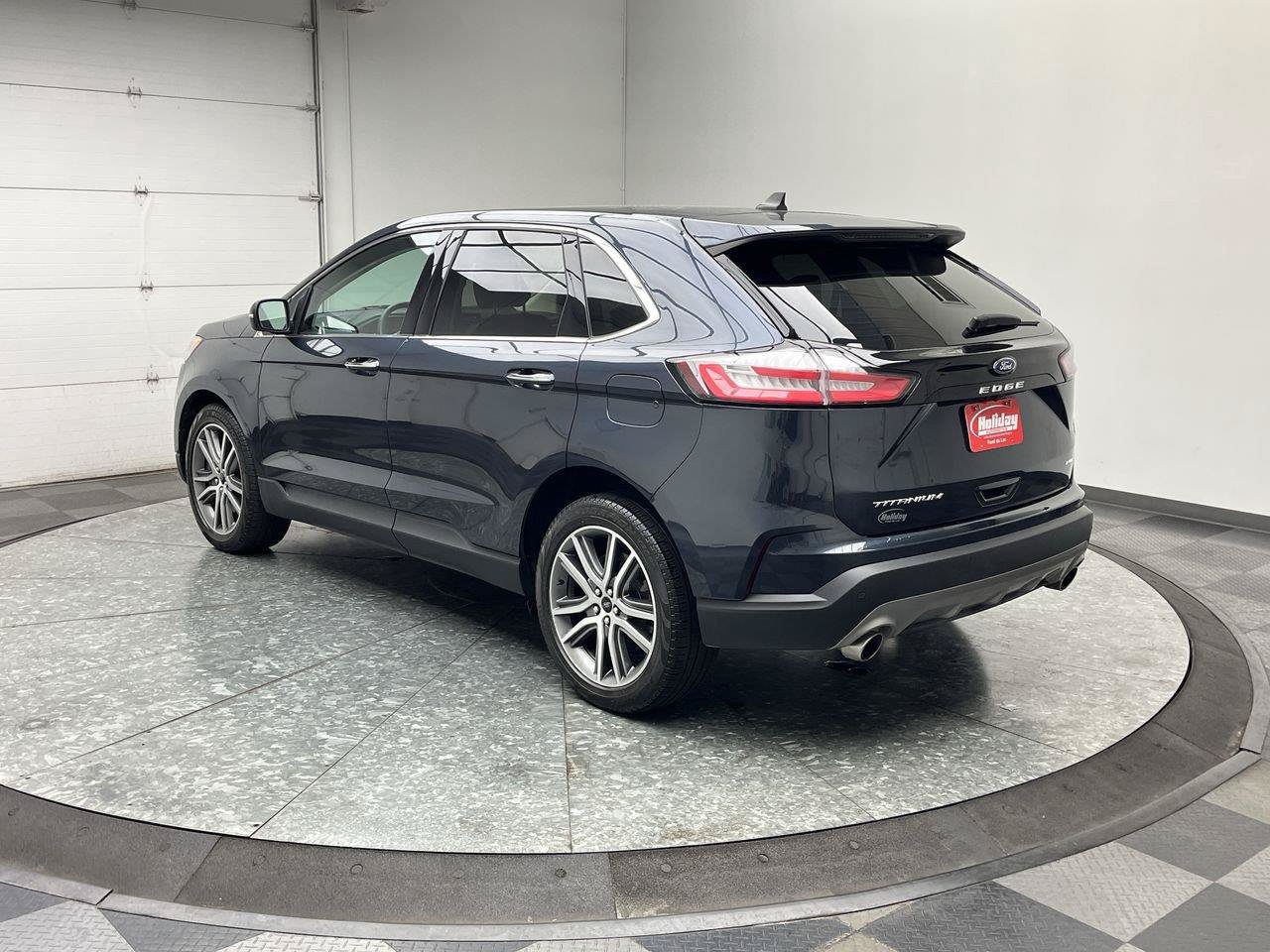 Certified 2024 Ford Edge Titanium w/ Equipment Group 301A AWD/4WD image 2