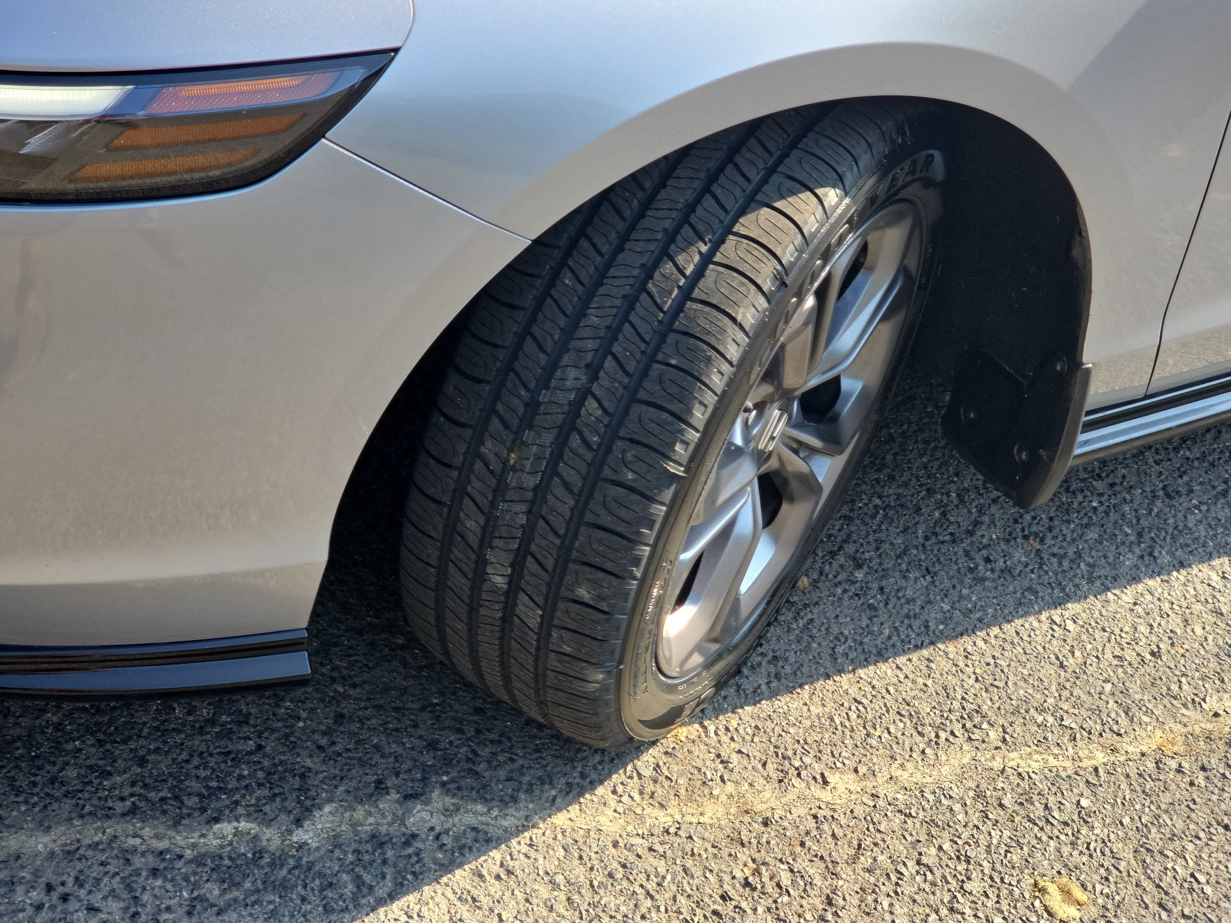 Used 2024 Honda Accord EX-L image 30