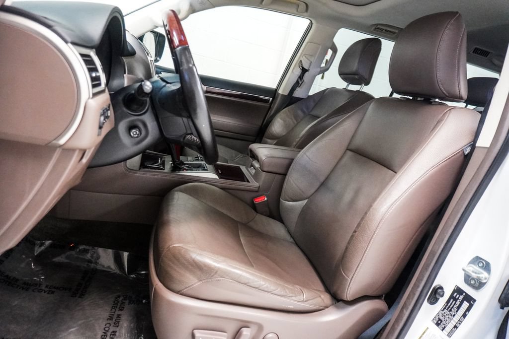 Used 2016 Lexus GX 460 w/ Premium Package AWD/4WD image 6