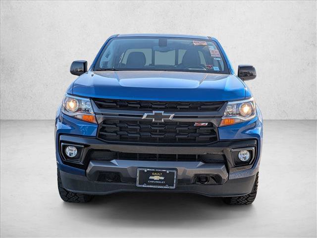 Used 2022 Chevrolet Colorado Z71 AWD/4WD image 2
