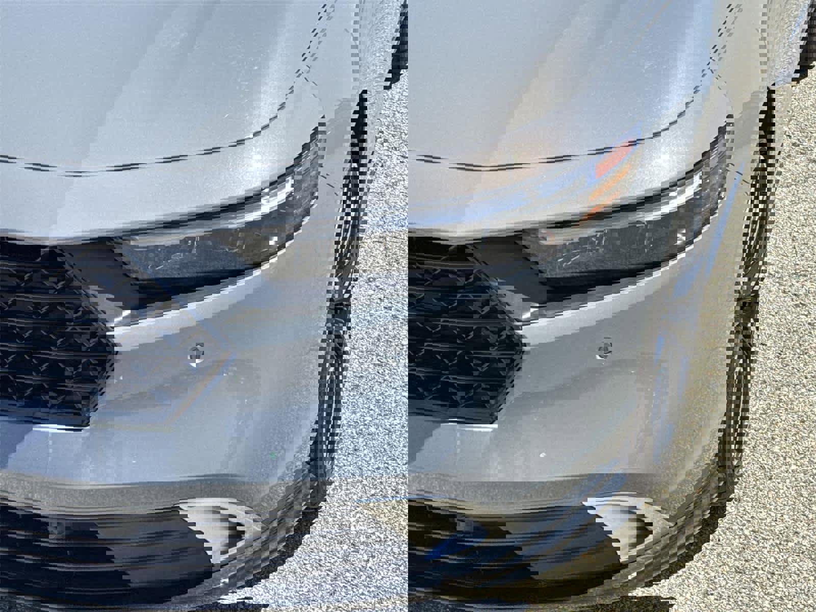 Used 2025 Honda Accord Touring image 9