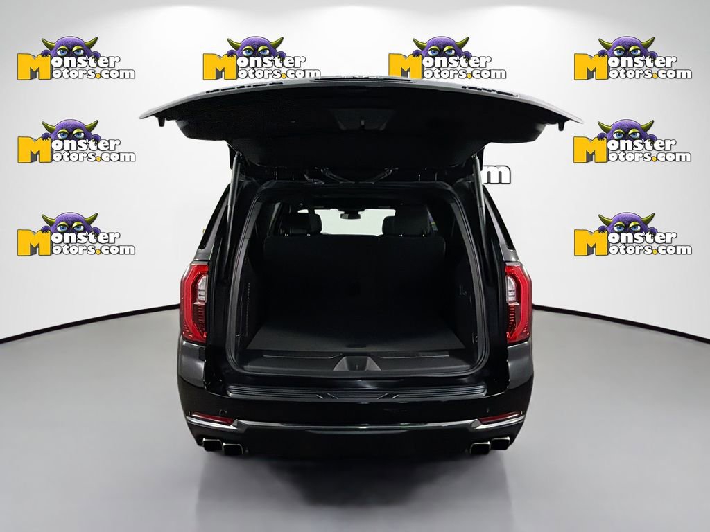 Used 2025 GMC Yukon XL AT4 image 28