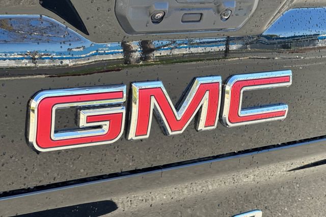 Used 2025 GMC Sierra 1500 Elevation image 45