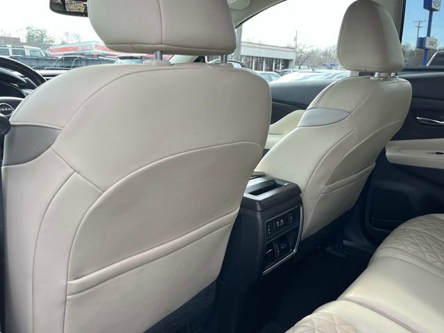 Used 2023 Nissan Murano Platinum AWD/4WD image 19
