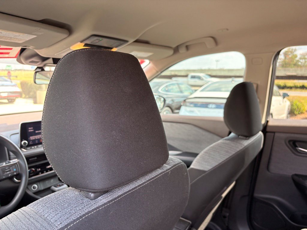 Used 2023 Nissan Rogue SV FWD image 27