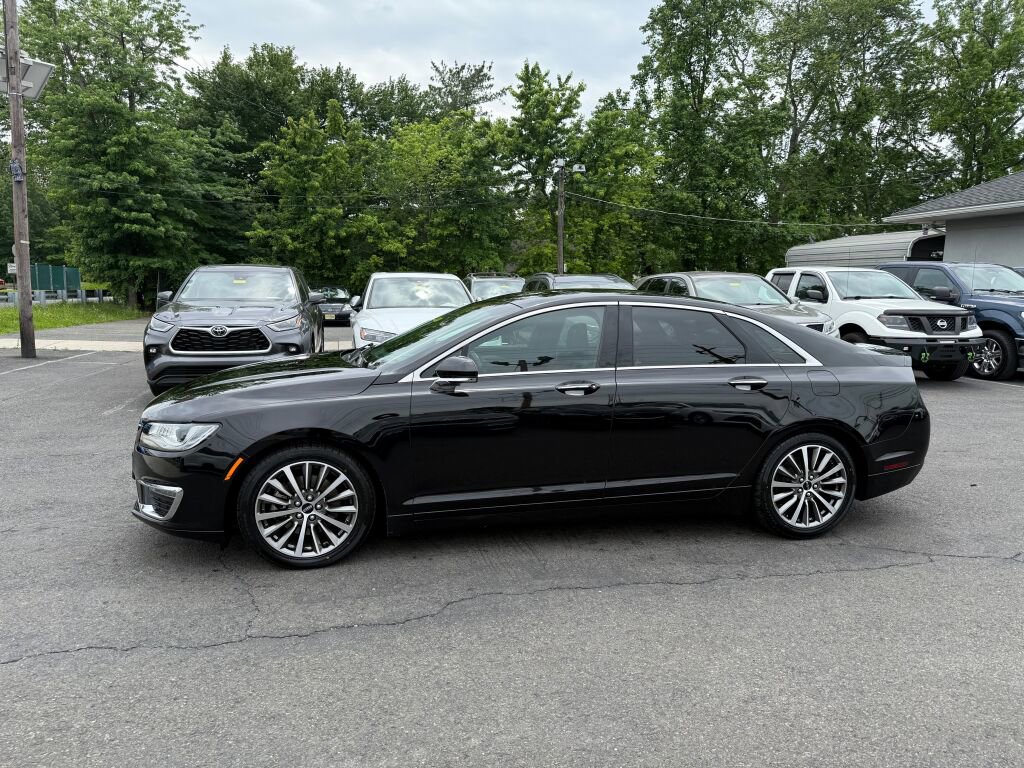 Used 2020 Lincoln MKZ Standard image 4