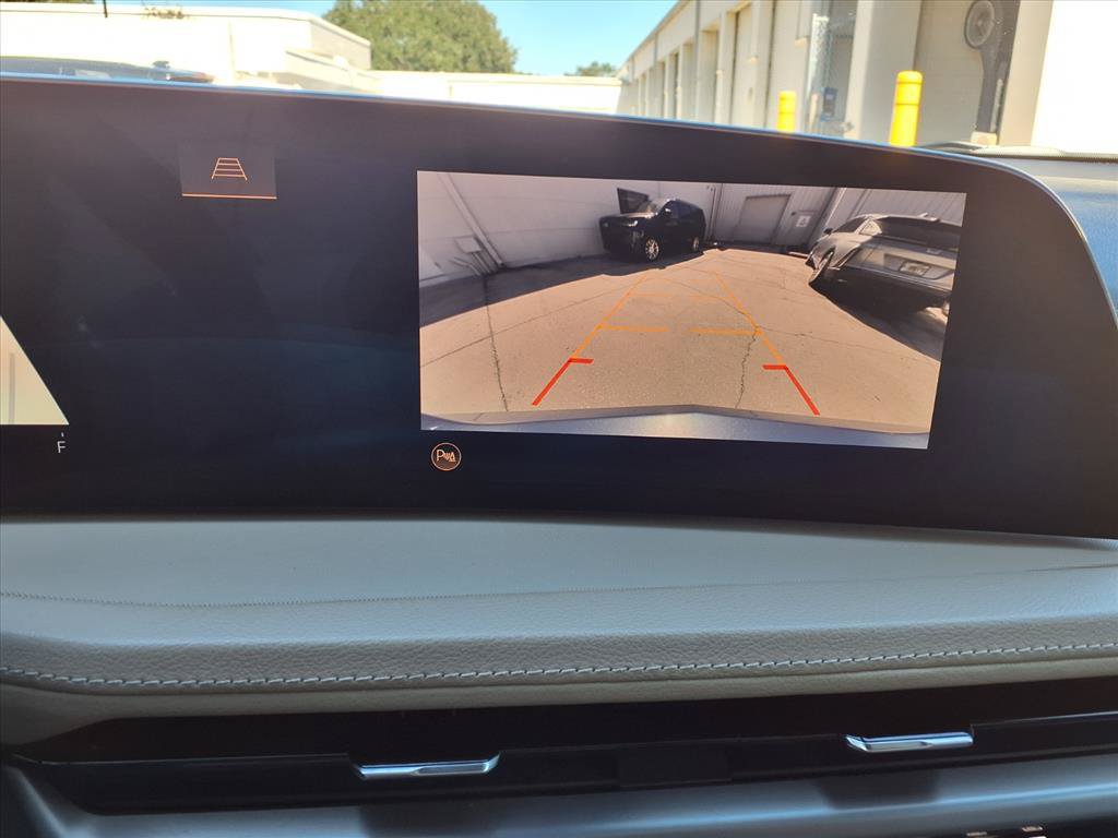Certified 2024 Cadillac XT4 Luxury FWD image 25