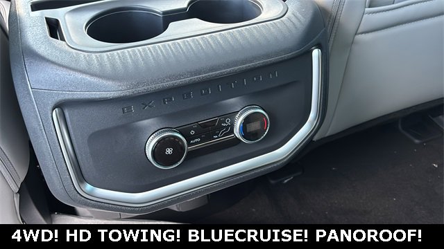 New 2025 Ford Expedition Active image 25