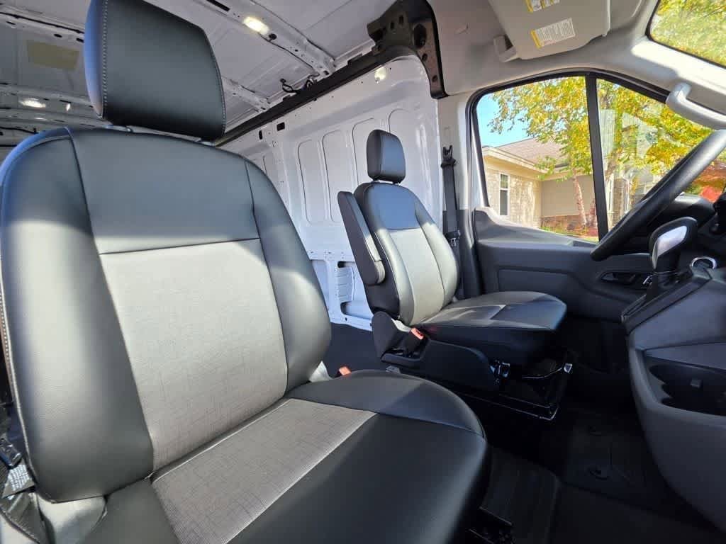 New 2026 Ford Transit 250 148 Medium Roof image 22