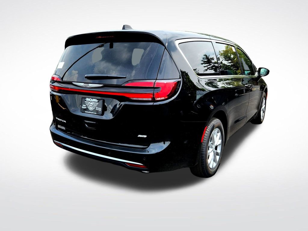 New 2025 Chrysler Pacifica Select w/ Uconnect Theater Family Group image 9