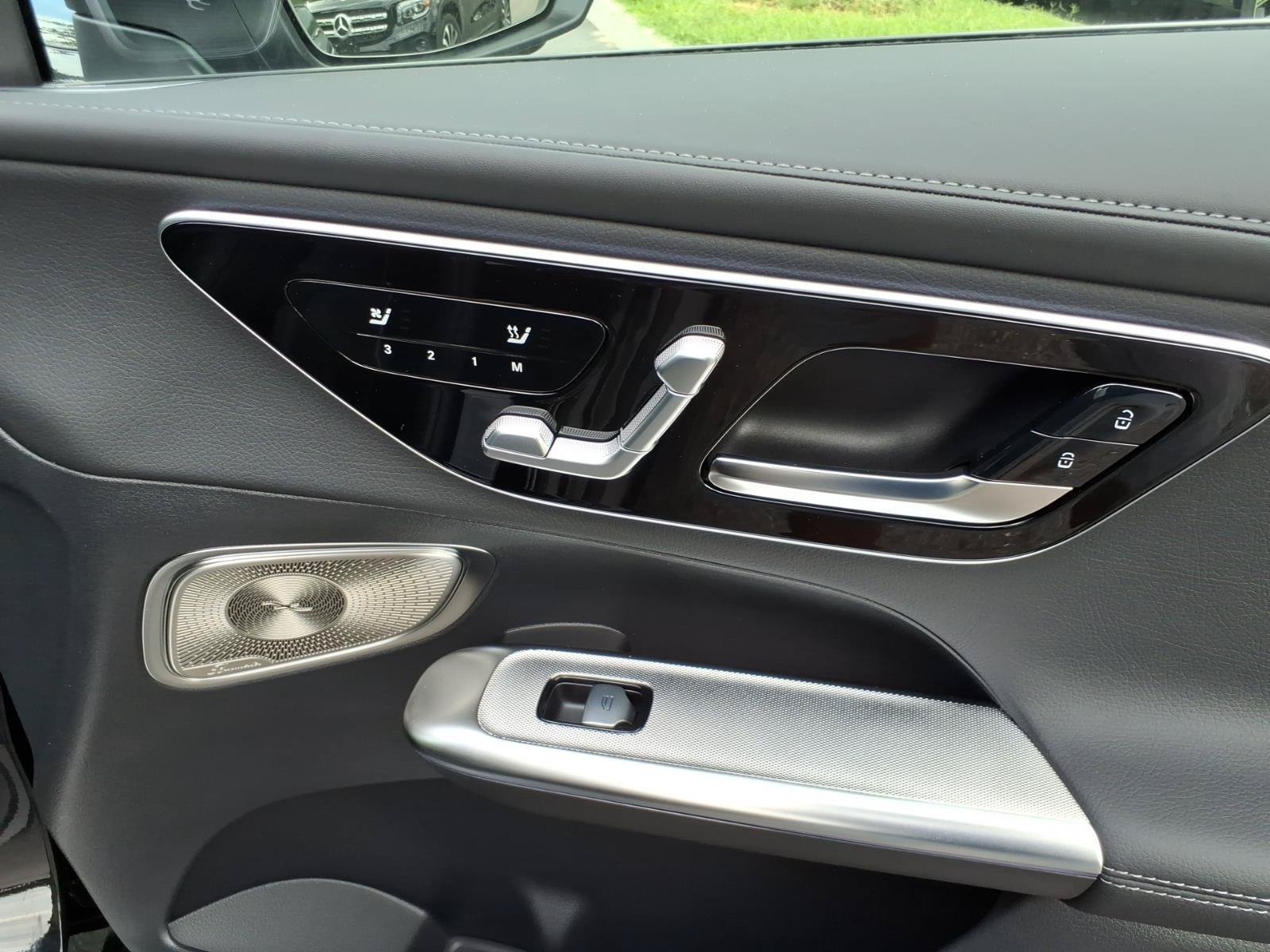 New 2026 Mercedes-Benz GLC 300 4MATIC image 24
