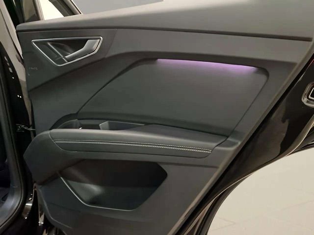 Used 2023 Audi Q4 e-tron Premium Plus w/ Premium Plus image 75