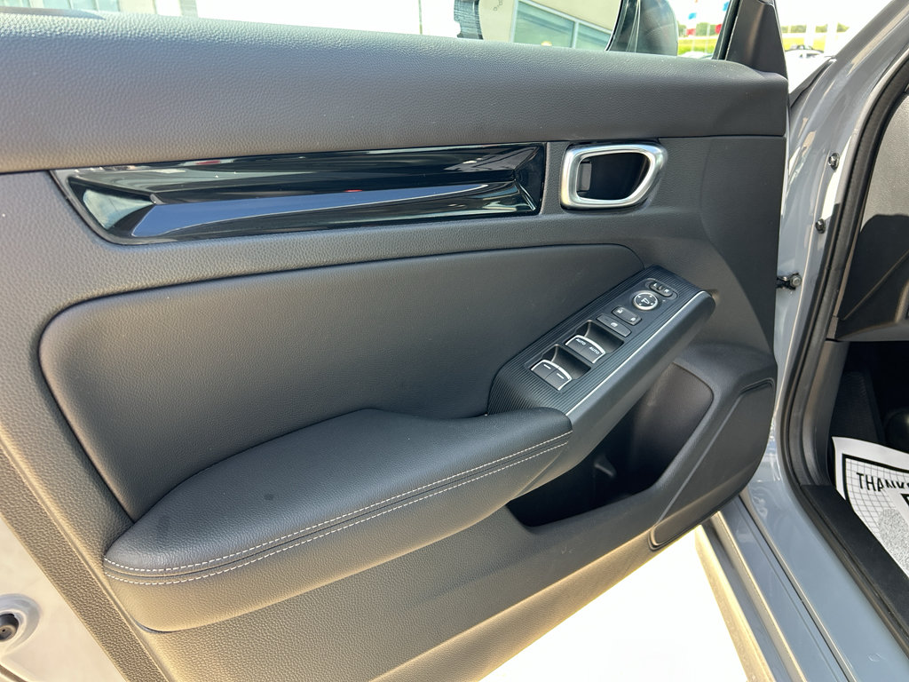 Used 2024 Honda Civic Touring image 24