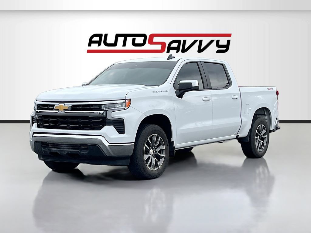 Used 2025 Chevrolet Silverado 1500 LT AWD/4WD image 3