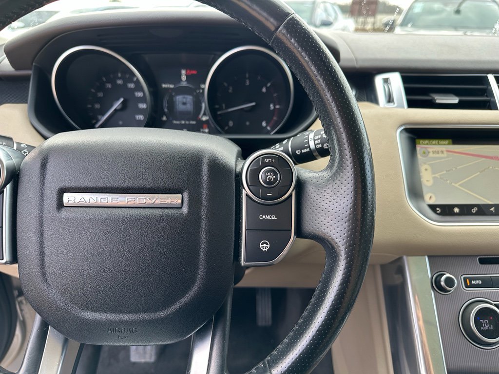 Used 2017 Land Rover Range Rover Sport HSE image 15