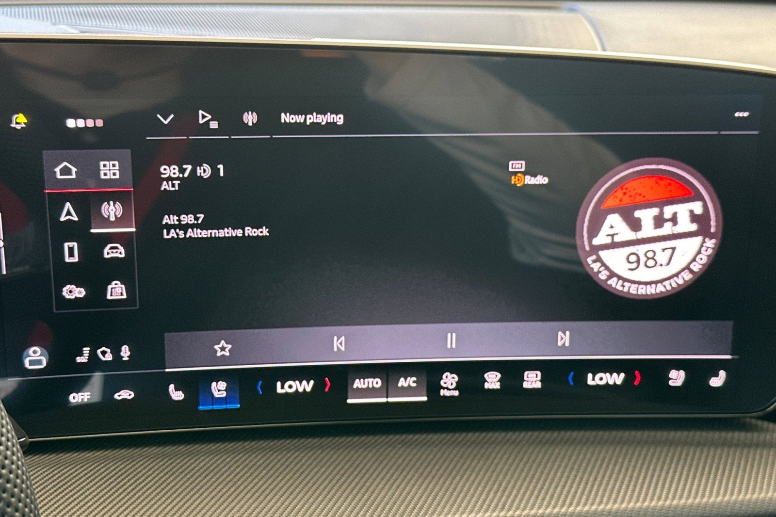 Used 2025 Audi SQ5 Premium Plus image 18