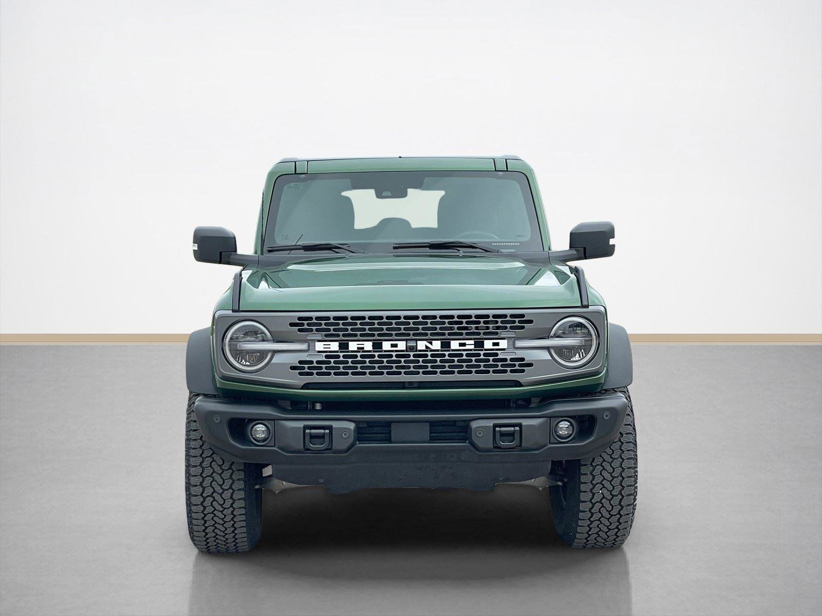 Used 2025 Ford Bronco Badlands w/ Sasquatch Package image 2