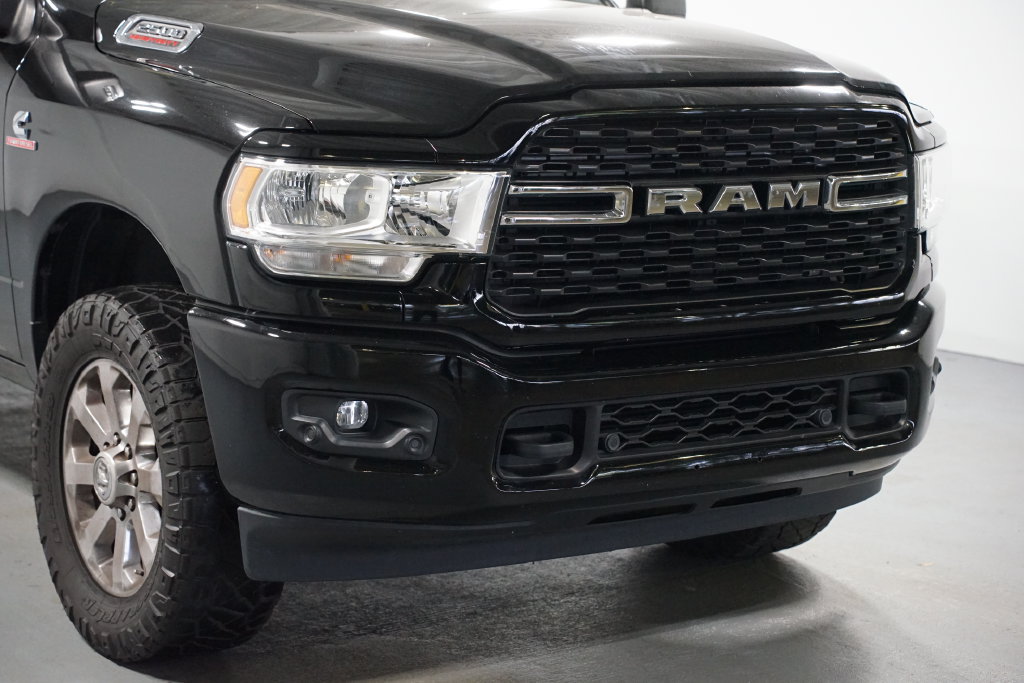 Used 2023 RAM 2500 Big Horn w/ Level 2 Equipment Group AWD/4WD image 4