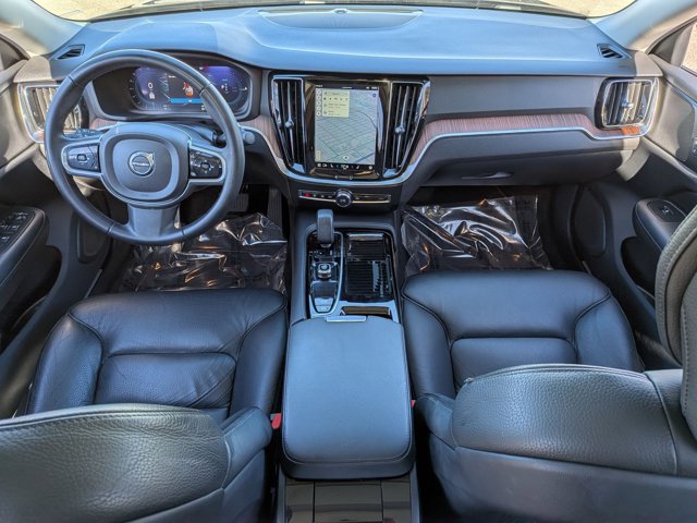 Used 2023 Volvo S60 T8 Plus image 19