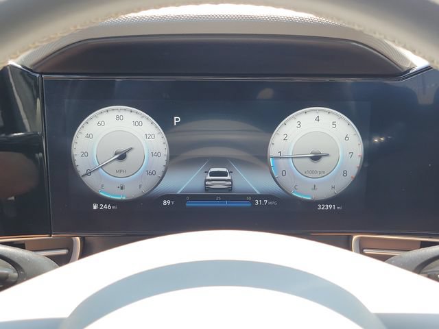 Used 2023 Hyundai Elantra SEL w/ Convenience Package FWD image 9
