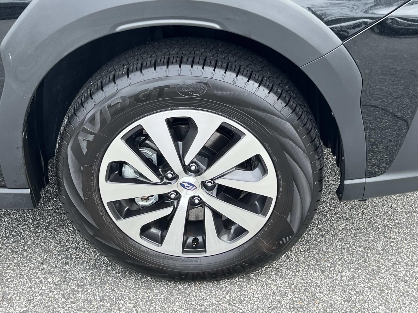 Certified 2025 Subaru Outback Premium w/ Popular Package #1A image 12