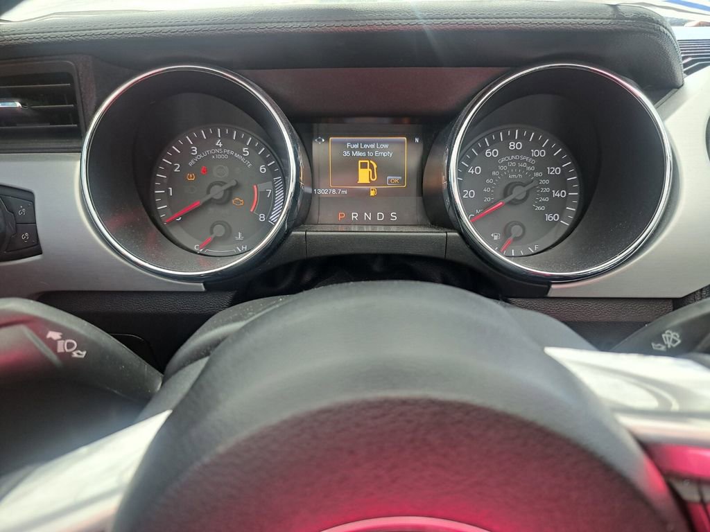 Used 2016 Ford Mustang Premium image 11