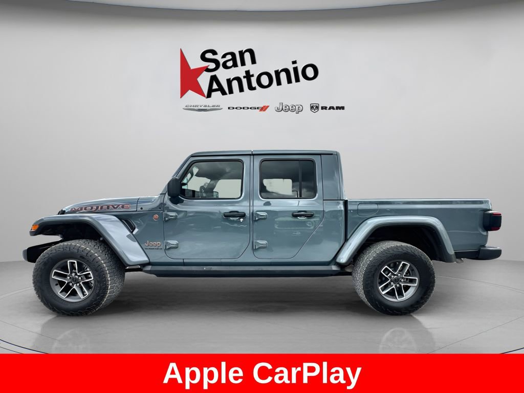 Certified 2025 Jeep Gladiator Mojave AWD/4WD image 5