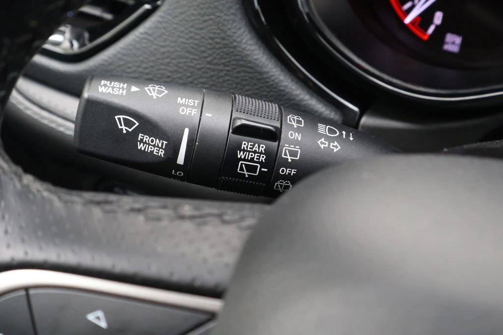 Used 2023 Dodge Durango SXT AWD/4WD image 23
