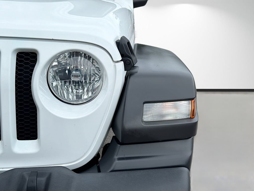 Used 2019 Jeep Wrangler Unlimited Sport AWD/4WD image 9